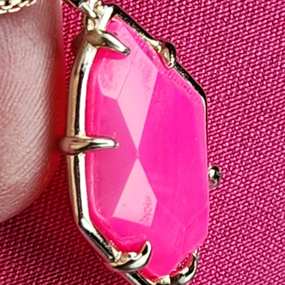Kendra Scott Necklace - Picture 11 of 14